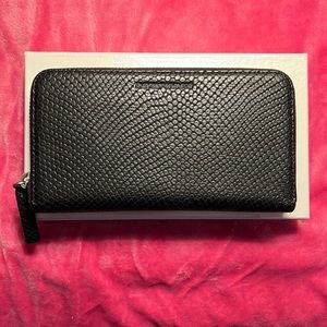 Brand New Emporio Armani Zip around Wallet